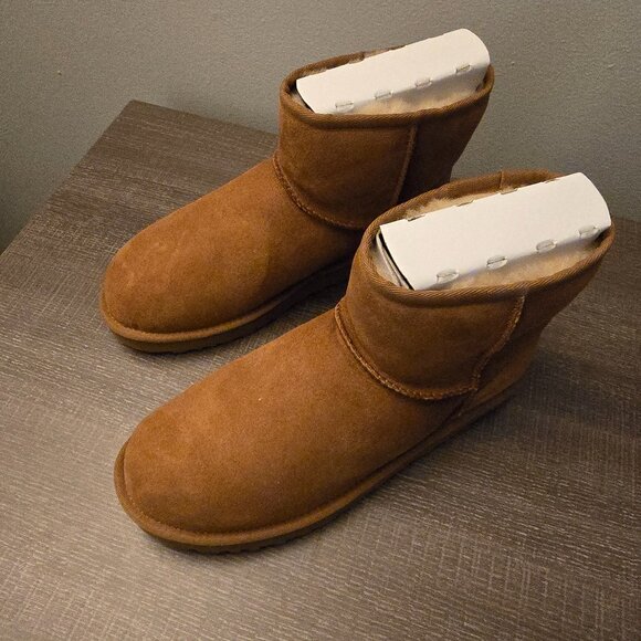 Ugg Women's Classic II Pull On Mini Boots Chestnut Size 10 - Picture 2 of 5